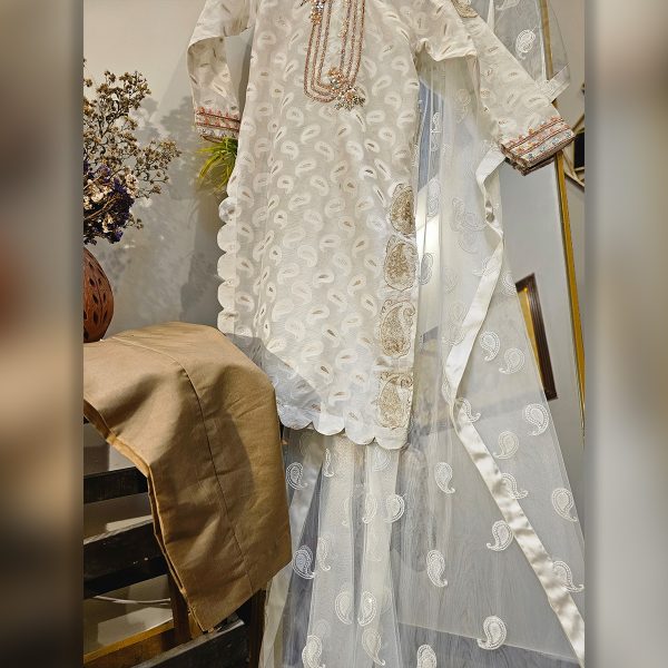 Elegant - White